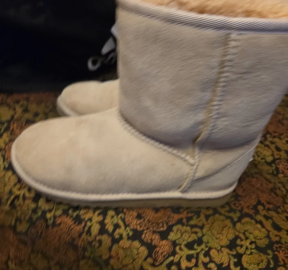 UGG Kids Chestnut Suede Boots with Cream Shearling Lining